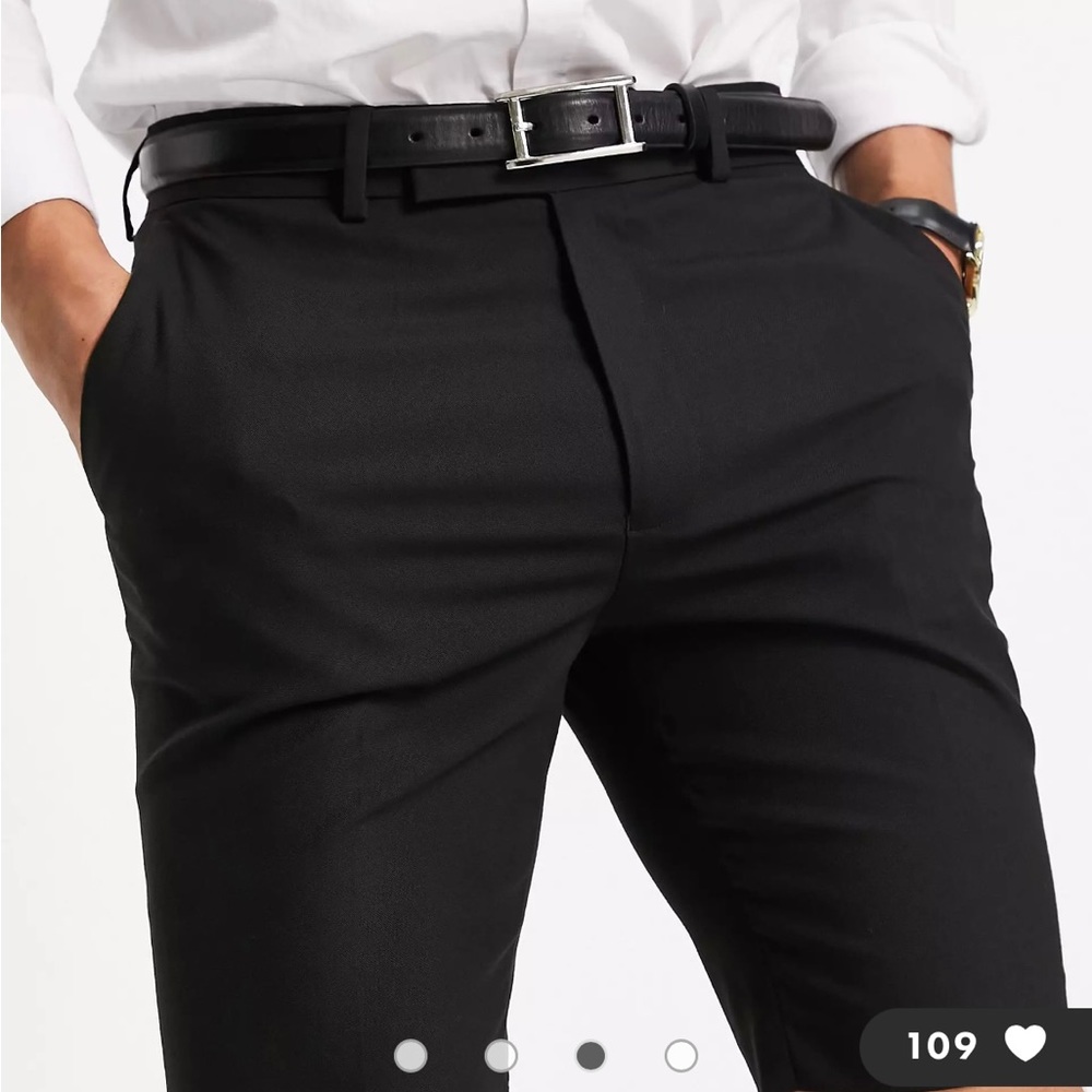 ASOS Super Slim Fit black dress shorts. Waist size 32. Fits more like 30.